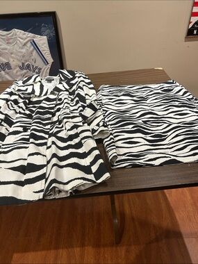 Focus 2000 Zebra Print Jacket and Skirt Set - Black & White